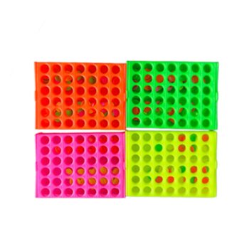 เกม 4 แถวตรง - สีนีออน - ในกล่องโชว์ (32 ชิ้น)