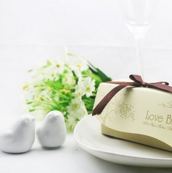 ชุดขวดเกลือและพริกไทย "LOVE BIRDS" ของชำร่วยแต่งงาน (5 ชิ้น)