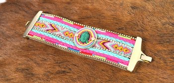 สร้อยข้อมือพระพุทธรูปสไตล์อิบิซา หลากสี (1 ชิ้น)