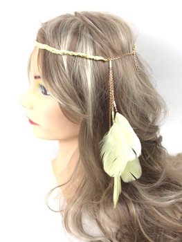 ที่คาดผมถักสไตล์ไอบีซาประดับขนนก - สีเหลืองพาสเทล (1 ชิ้น)