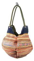 กระเป๋า B-Fair Pouche ผ้ายีนส์สีเขียว (1 ชิ้น)