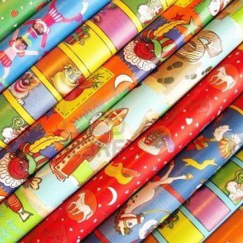 ม้วนกระดาษห่อของขวัญ ซินเตอร์คลาส (เซนต์นิโคลัส) 250 x 50 ซม. (5 ม้วน)