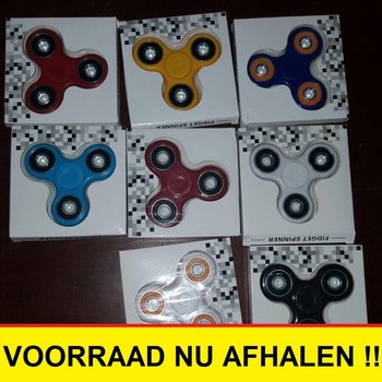 ฟิดเจ็ตสปินเนอร์ Fidget Spinners - แพ็ค 20 ชิ้น - ราคาส่ง