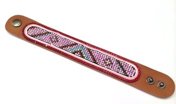 สร้อยข้อมือหนังแอซเท็กประดับเพชรเทียมสีแดง (1 ชิ้น)