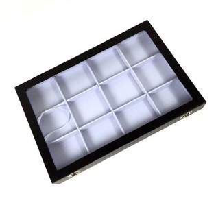 ถาดโชว์ลูกปัดและเครื่องประดับมีฝาปิด สีขาว 12 ช่อง