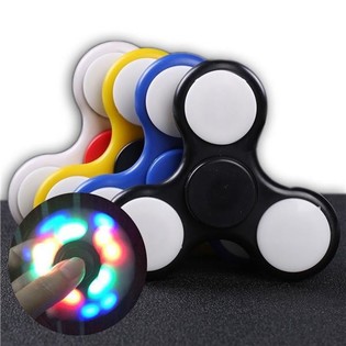 LED FIDGET SPINNERS พร้อมไฟ ***ยอดฮิตปี 2017*** (ไฟ 17 จุด)